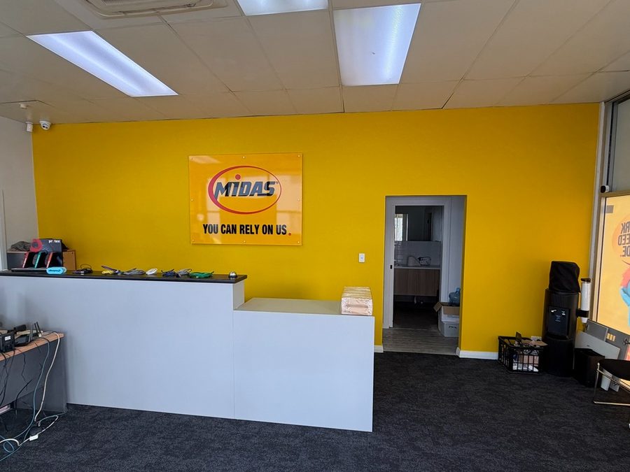 Midas — photo 1